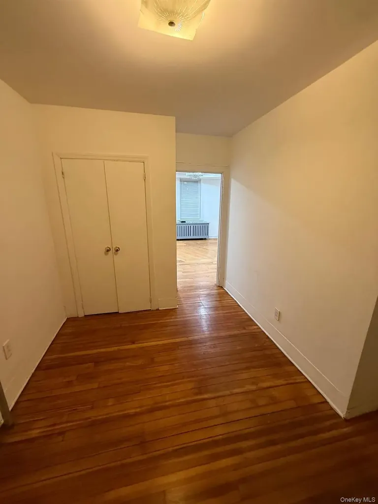 149 W Kingsbridge Road Mount Vernon NY 10550