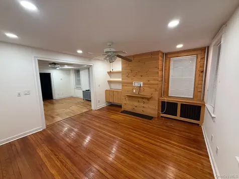 149 W Kingsbridge Road Mount Vernon NY 10550