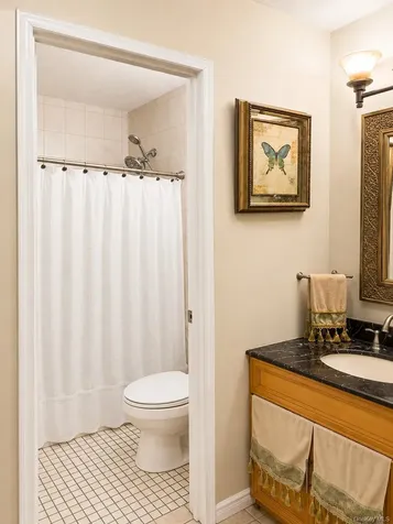 200 High Point Drive Hartsdale NY 10530