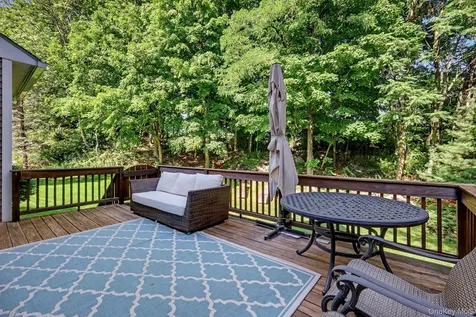 49 Miller Circle Armonk NY 10504