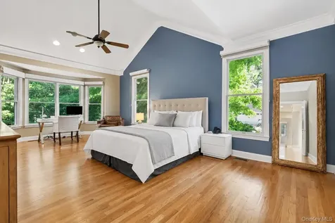 49 Miller Circle Armonk NY 10504