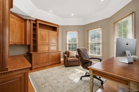 49 Miller Circle Armonk NY 10504
