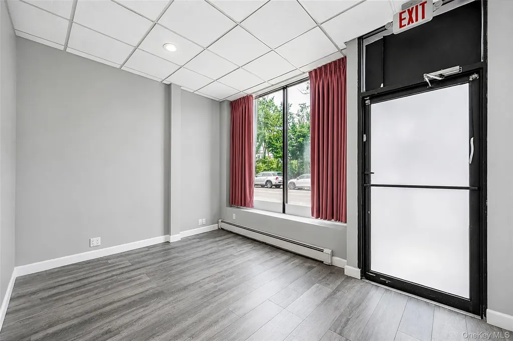 285 Broadway Bethpage NY 11714