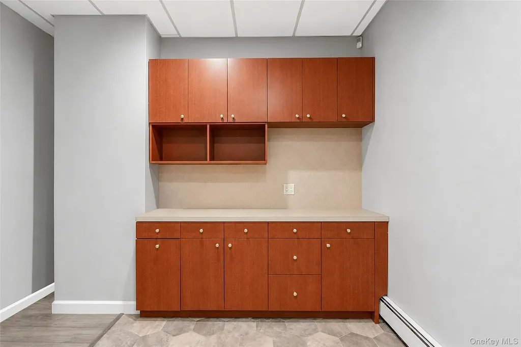 285 Broadway Bethpage NY 11714