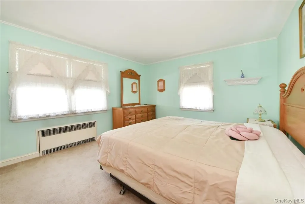 145 Benedict Avenue Valley Stream NY 11580