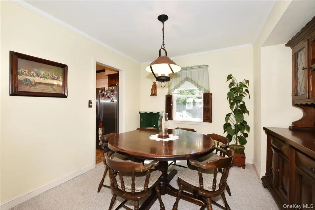 145 Benedict Avenue Valley Stream NY 11580