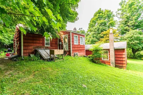 257 S Greenhaven Road Stormville NY 12582