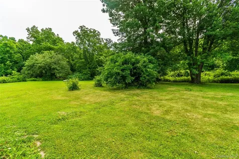 257 S Greenhaven Road Stormville NY 12582