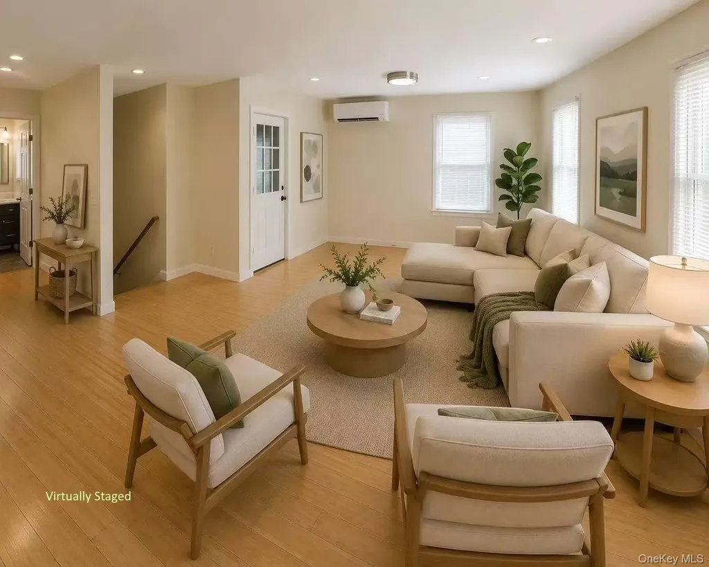 278 N 4th Street Bethpage NY 11714