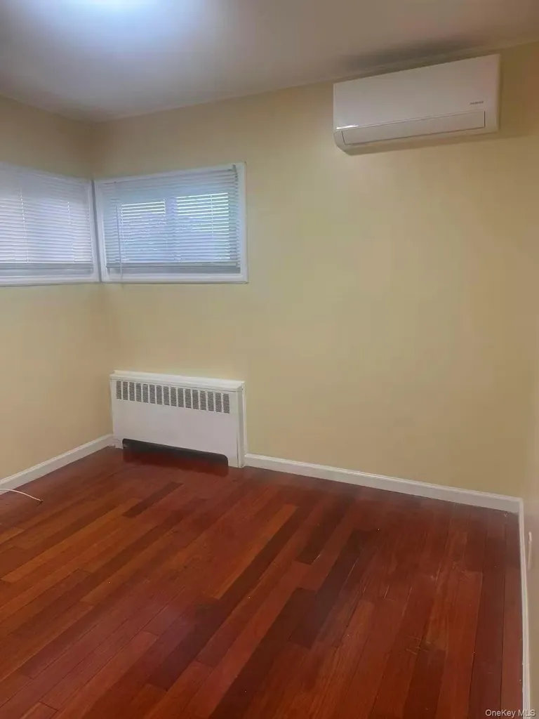 278 N 4th Street Bethpage NY 11714