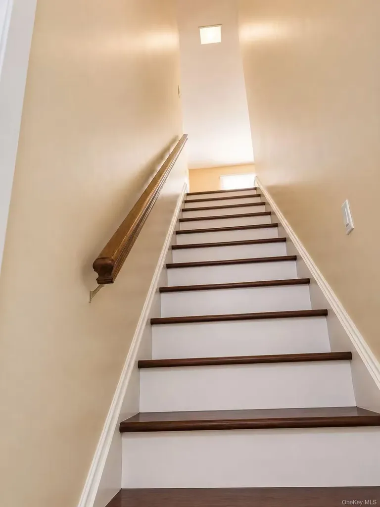 278 N 4th Street Bethpage NY 11714