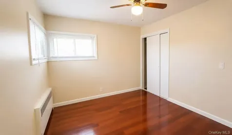 278 N 4th Street Bethpage NY 11714