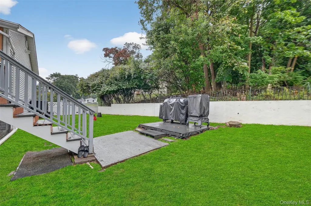 149 Cole Court Buchanan NY 10511