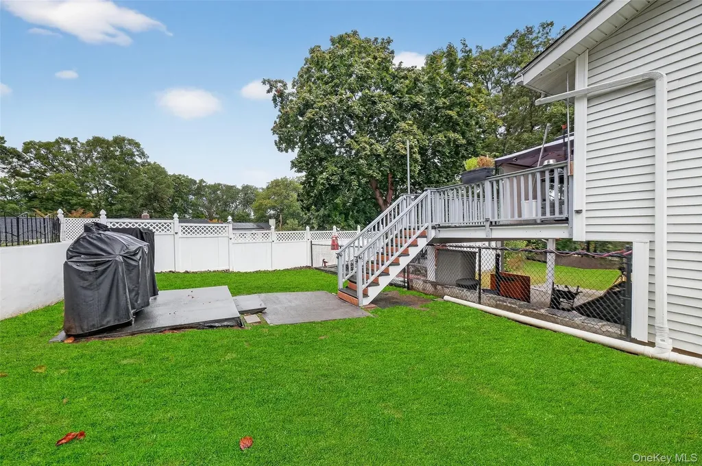 149 Cole Court Buchanan NY 10511