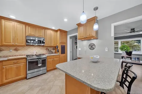 149 Cole Court Buchanan NY 10511