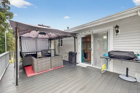149 Cole Court Buchanan NY 10511