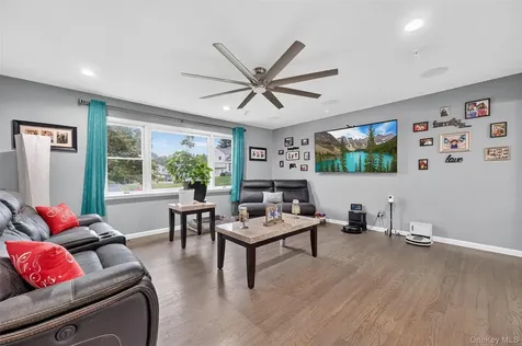 149 Cole Court Buchanan NY 10511