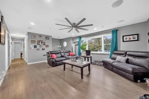149 Cole Court Buchanan NY 10511