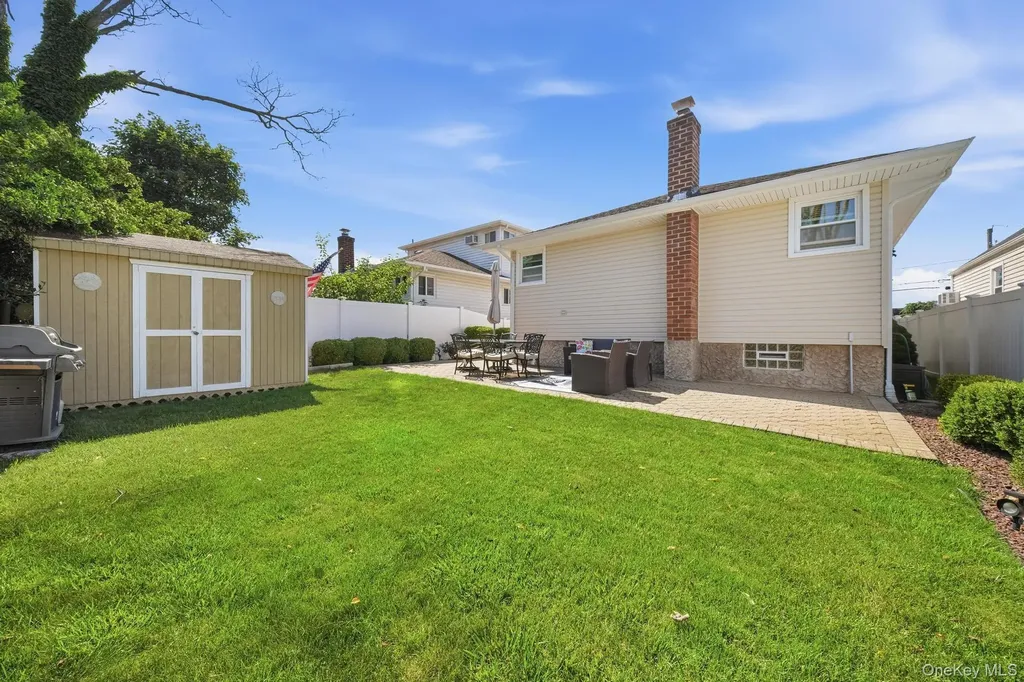 3615 Tonopah Street Seaford NY 11783