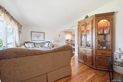 3615 Tonopah Street Seaford NY 11783