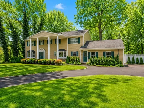 5 Linda Court Oyster Bay NY 11771