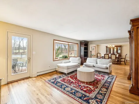 5 Linda Court Oyster Bay NY 11771