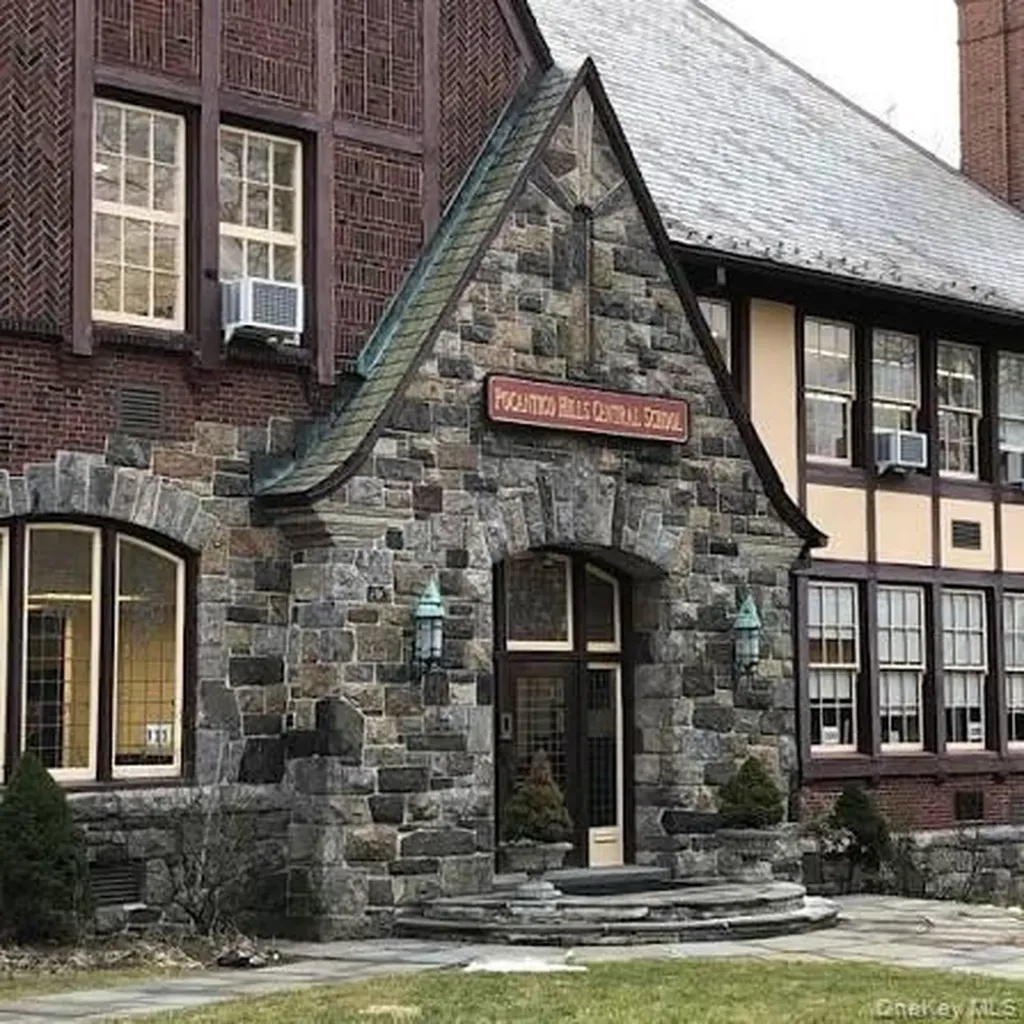 8 Ridge Street Sleepy Hollow NY 10591