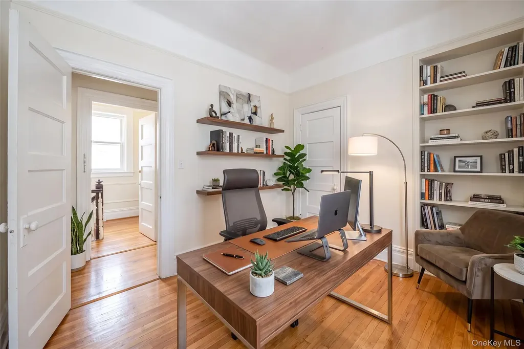 2512 Maclay Avenue Bronx NY 10461