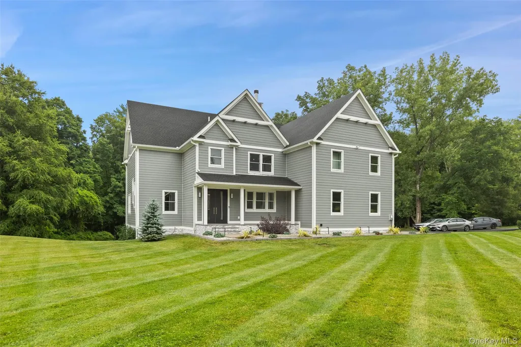 15 Somers Hills Road Carmel NY 10512