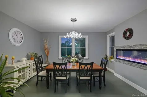 15 Somers Hills Road Carmel NY 10512