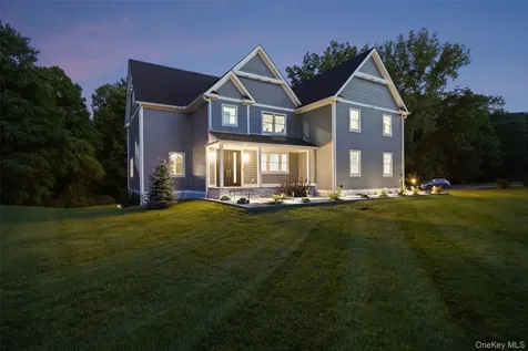 15 Somers Hills Road Carmel NY 10512