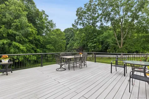 15 Somers Hills Road Carmel NY 10512