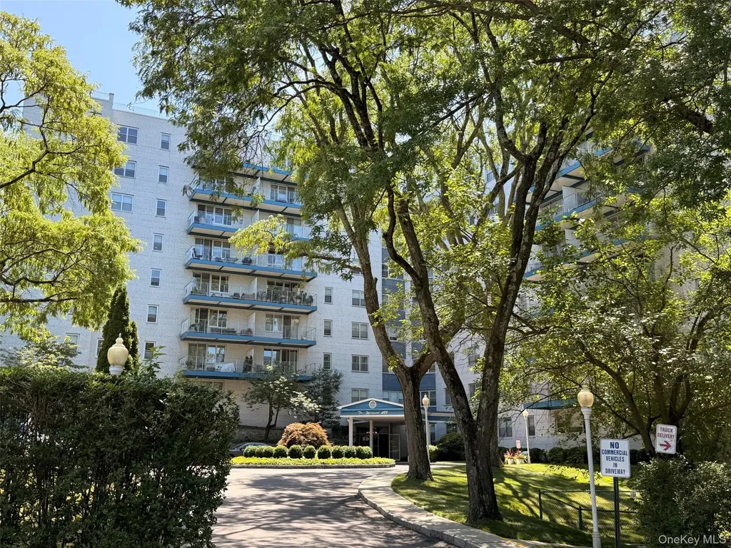 499 N Broadway White Plains NY 10603