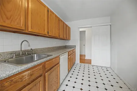 1234 Midland Avenue Bronxville NY 10708