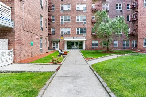 632 Palmer Road Yonkers NY 10701