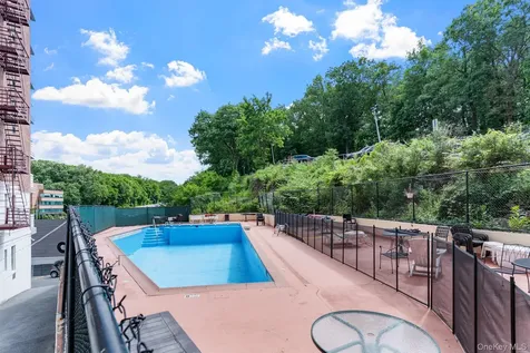 632 Palmer Road Yonkers NY 10701