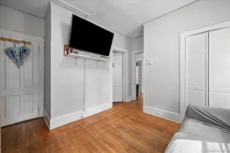 15 Bulkley Avenue Port Chester NY 10573