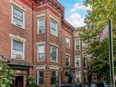 514 E 188th Street Bronx NY 10458