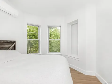 514 E 188th Street Bronx NY 10458