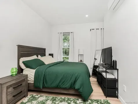514 E 188th Street Bronx NY 10458