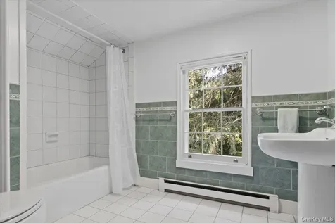 412 Succabone Road Bedford Corners NY 10549