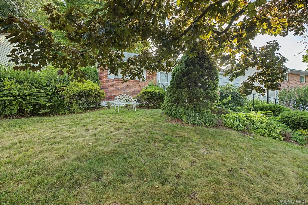 6 Westwind Road Yonkers NY 10710