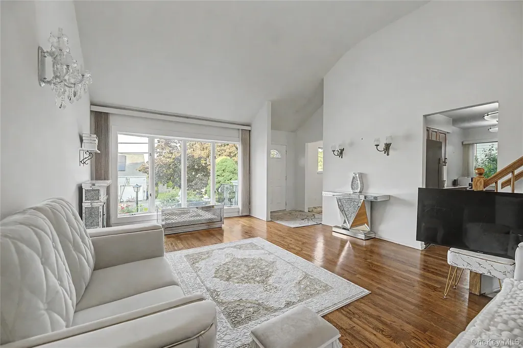 6 Westwind Road Yonkers NY 10710