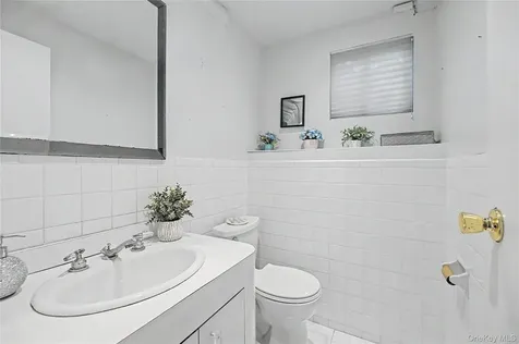 6 Westwind Road Yonkers NY 10710