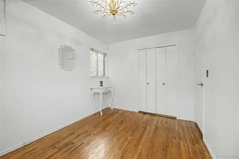 6 Westwind Road Yonkers NY 10710