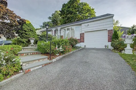 6 Westwind Road Yonkers NY 10710