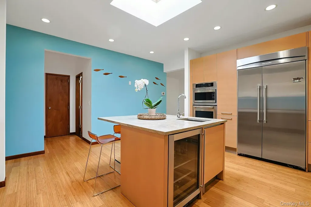 20 Sprain Valley Road Scarsdale NY 10583