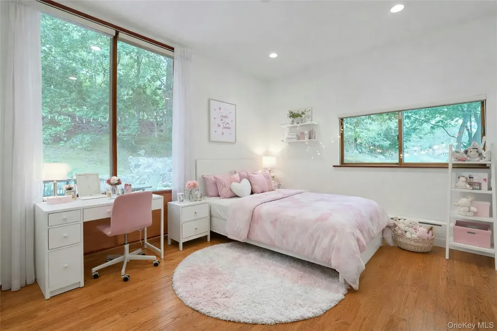 20 Sprain Valley Road Scarsdale NY 10583