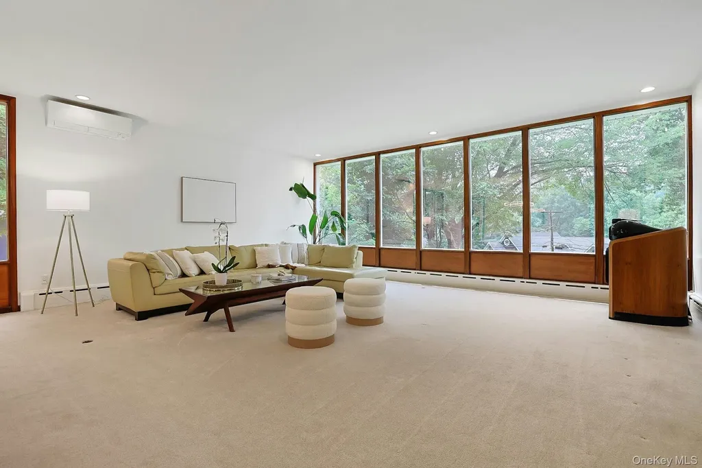 20 Sprain Valley Road Scarsdale NY 10583