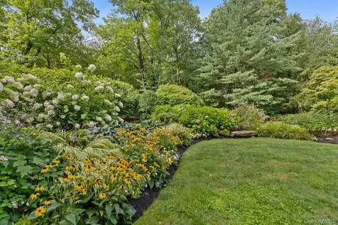 336 Smith Ridge Road South Salem NY 10590